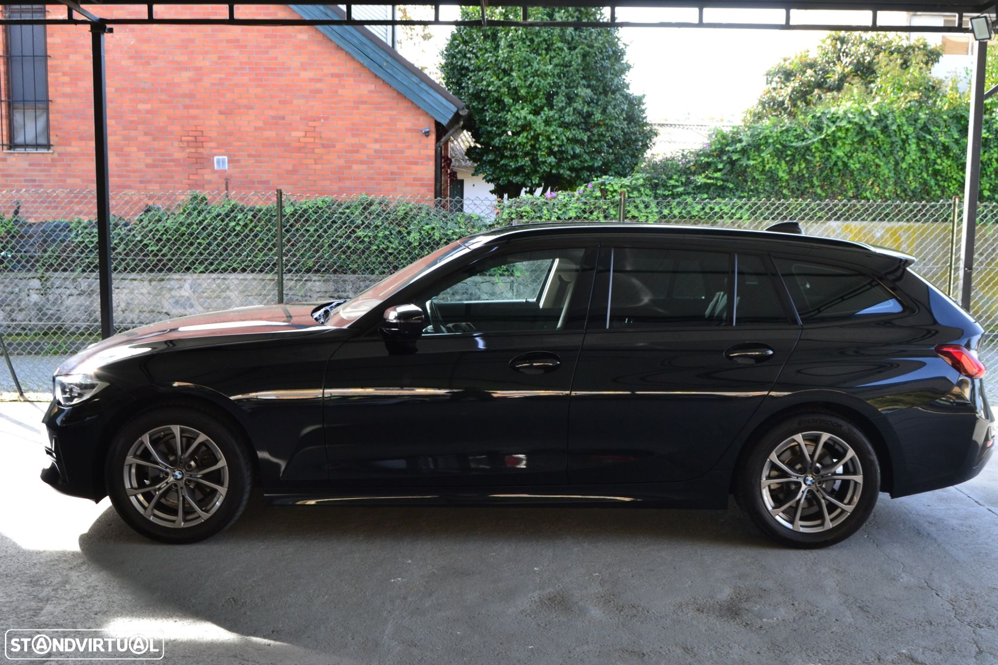 BMW 320 d Touring Line Sport Auto - 2