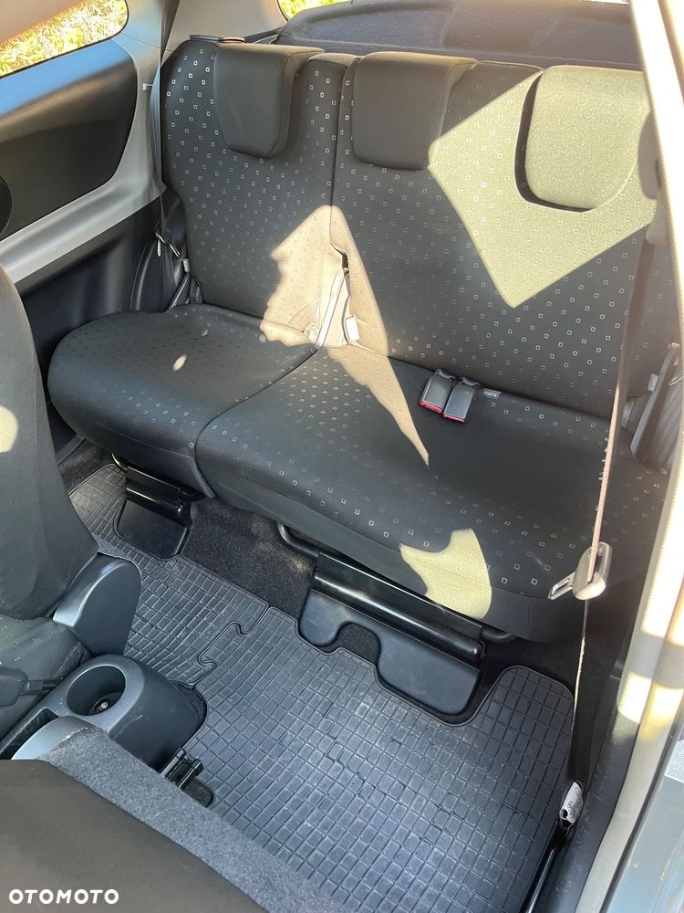 Toyota Yaris 1.4 D-4D Luna A/C - 11