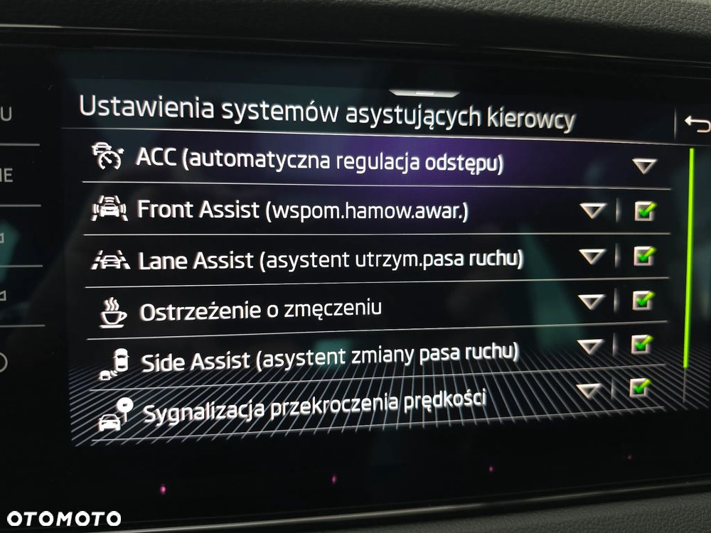 Skoda Karoq 2.0 TSI 4x4 Sportline DSG - 29