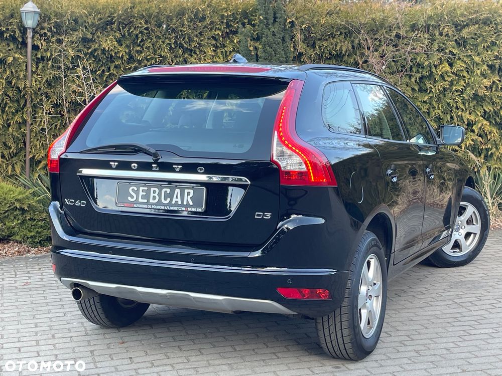 Volvo XC 60 D3 Momentum - 16