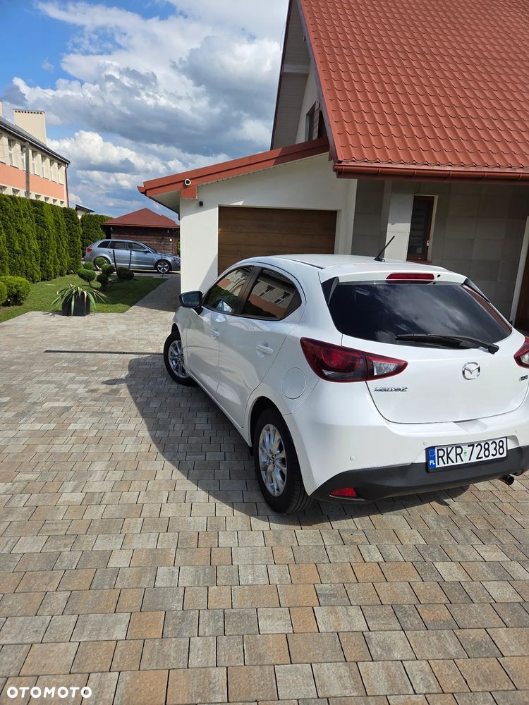 Mazda 2 - 6
