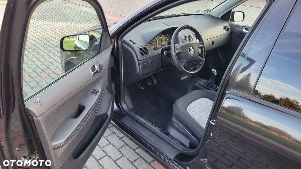 Skoda Fabia 1.2 HTP Extra - 5