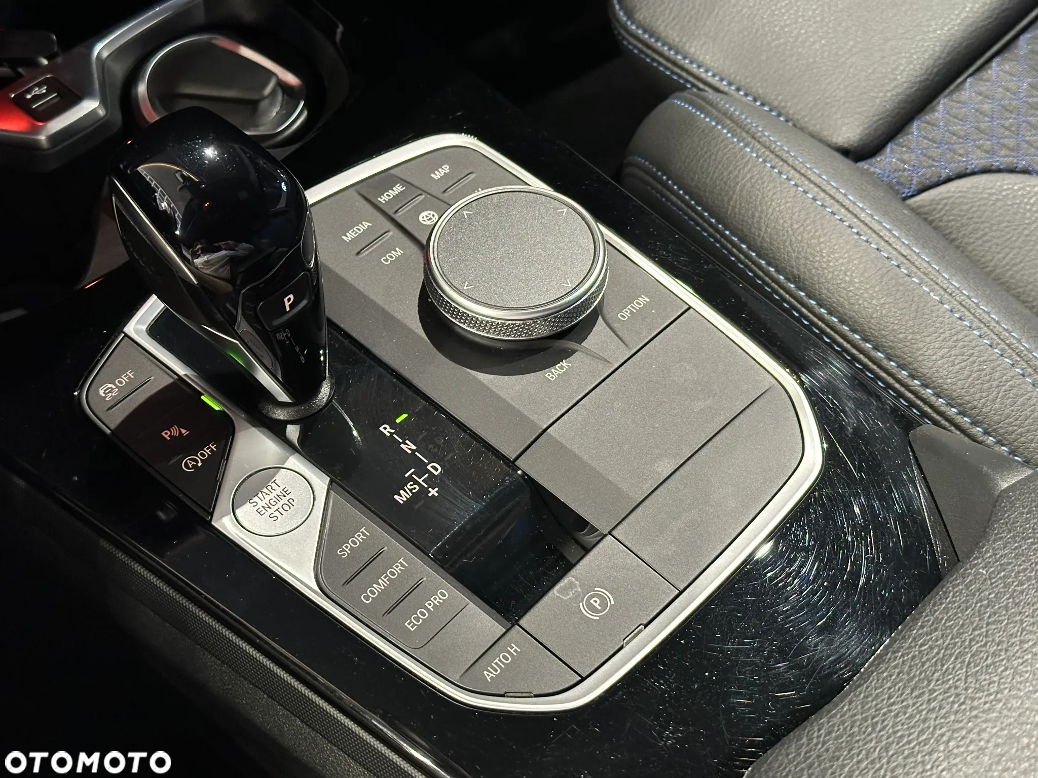 BMW Seria 1 120d xDrive M Sport sport - 14