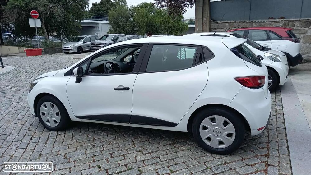 Renault Clio Dci c/ iva dedutivel - 16