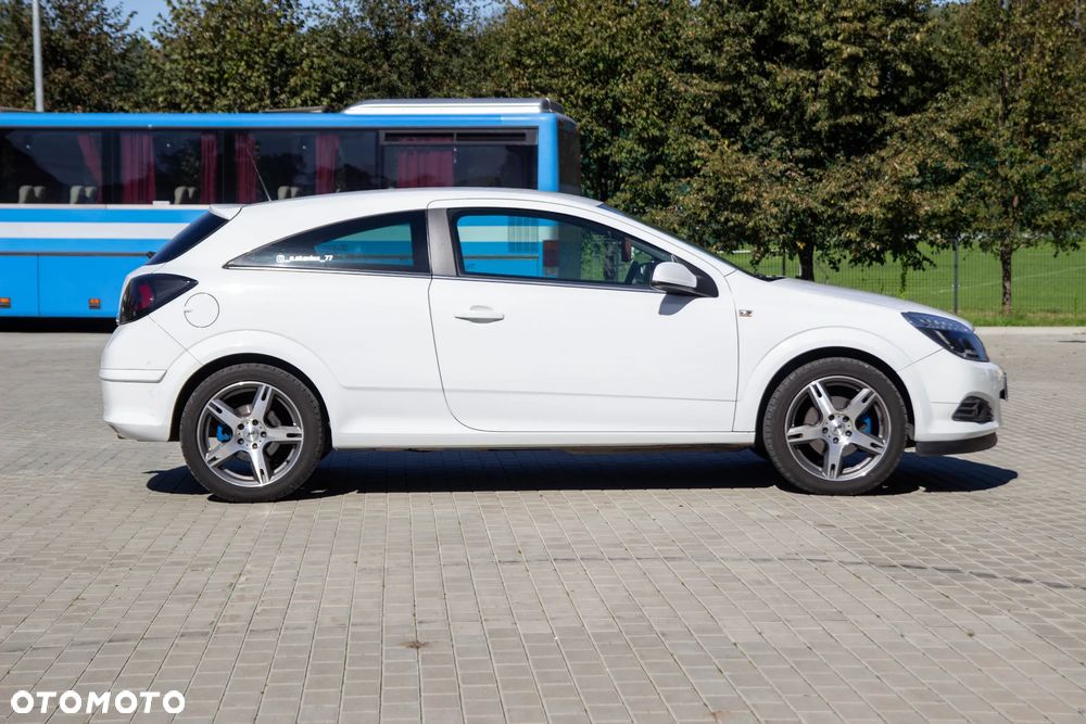 Opel Astra 1.8 Sport - 21