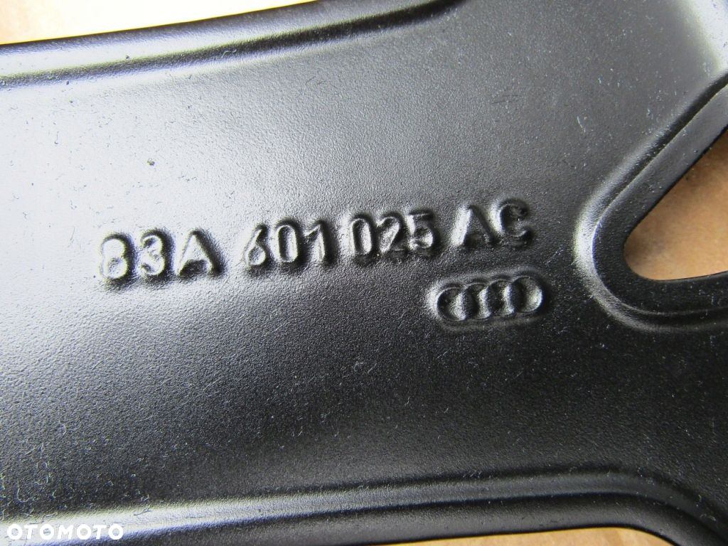 1x Felga Aluminiowa 20 Audi Q3 / 8,5 j 5x112 ET38 / 83A601025AC / Oryginał - 7