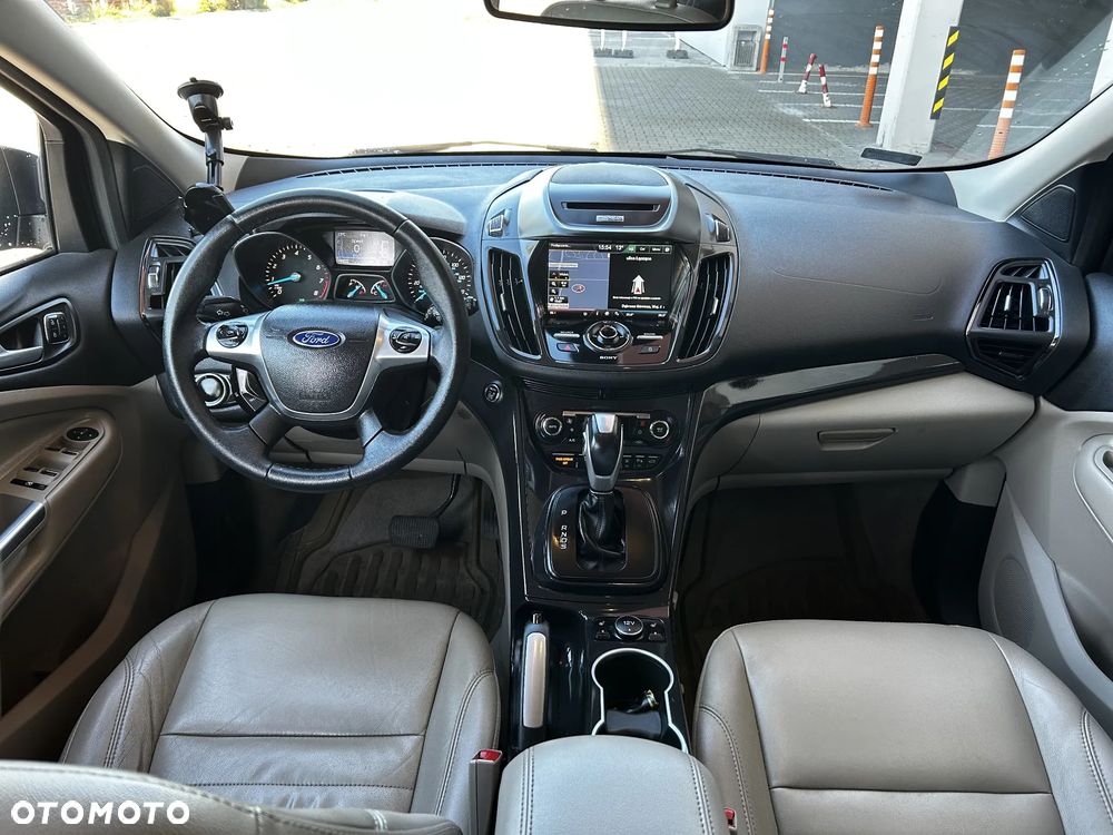 Ford Escape 2.0 EcoBoost FWD Titanium - 16