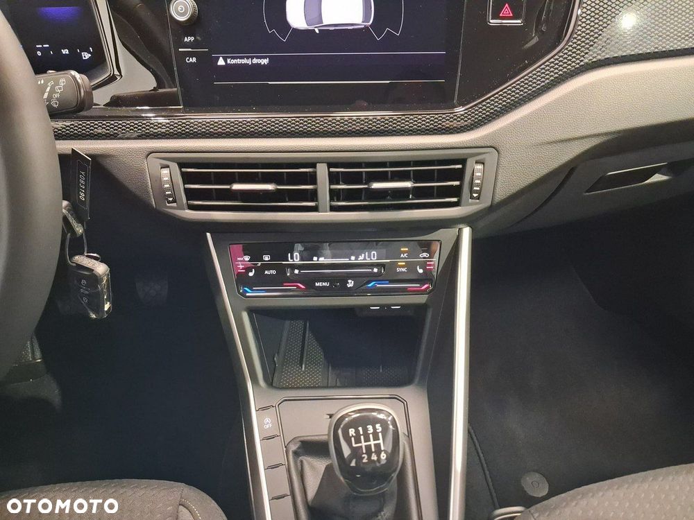 Volkswagen Taigo - 16