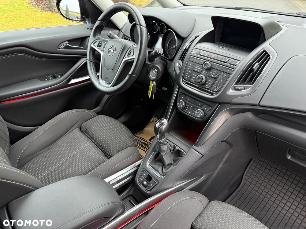 Opel Zafira Tourer 2.0 CDTI ecoFLEX Start/Stop Business Innovation - 22