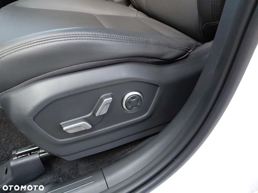 Hyundai Santa Fe 1.6 T-GDI HEV Platinum 4WD 7os - 11