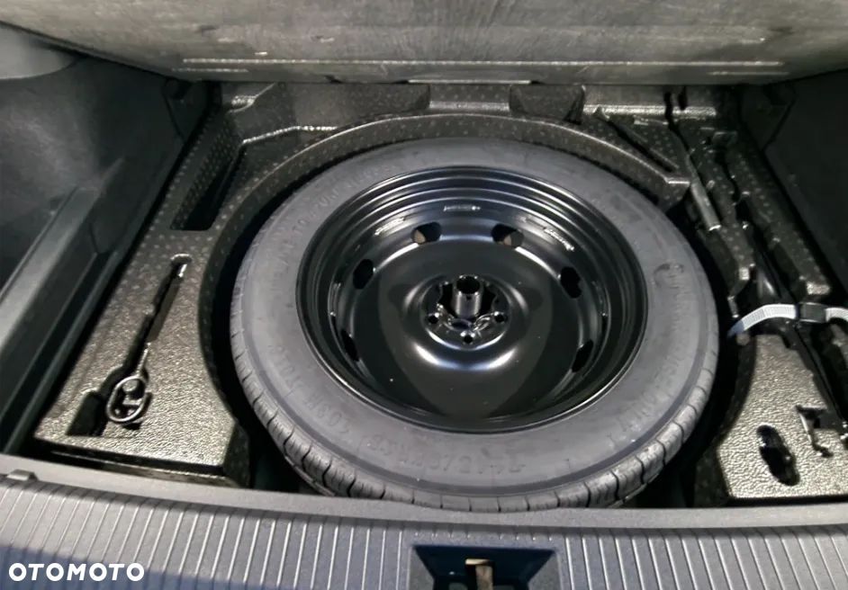 Volkswagen Tiguan - 9
