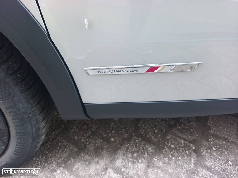 DS DS3 Crossback E-Tense Performance Line - 4