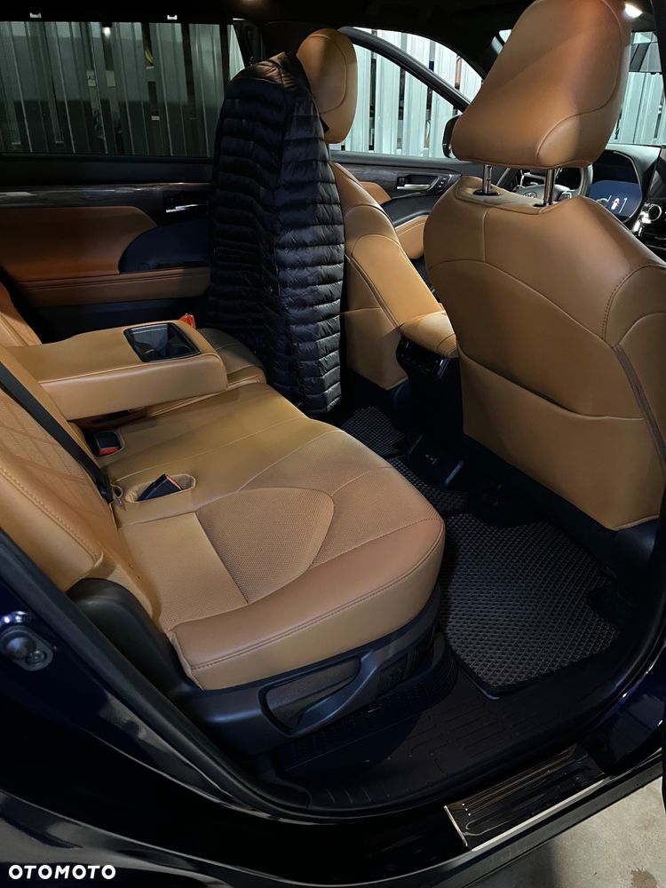 Toyota Highlander 2.5 Hybrid Executive - 14