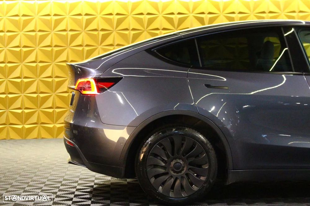 Tesla Model Y Long Range Tração Integral - 9