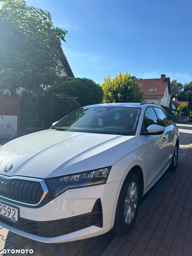 Skoda Octavia 2.0 TDI Drive Essence - 4