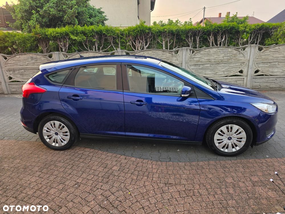 Ford Focus 1.0 EcoBoost Trend - 15