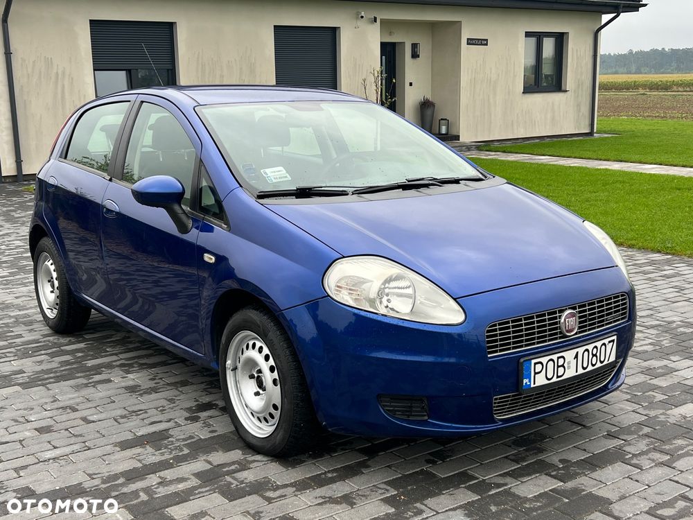 Fiat Grande Punto - 10