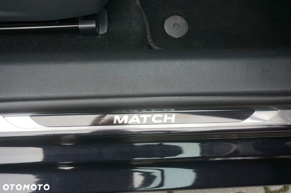 Volkswagen Golf 1.6 TDI DPF MATCH - 11