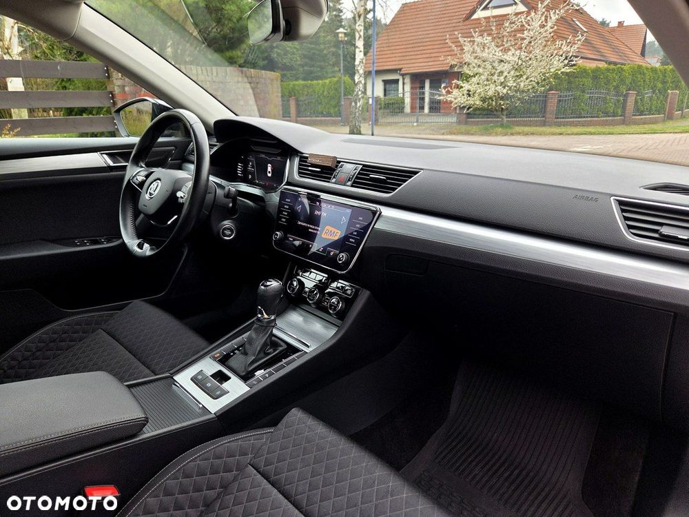 Skoda Superb 1.5 TSI Style DSG - 6