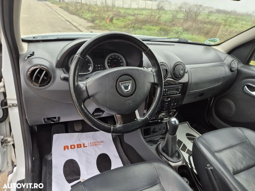 Dacia Duster 1.6 16V 4x2 Laureate - 5