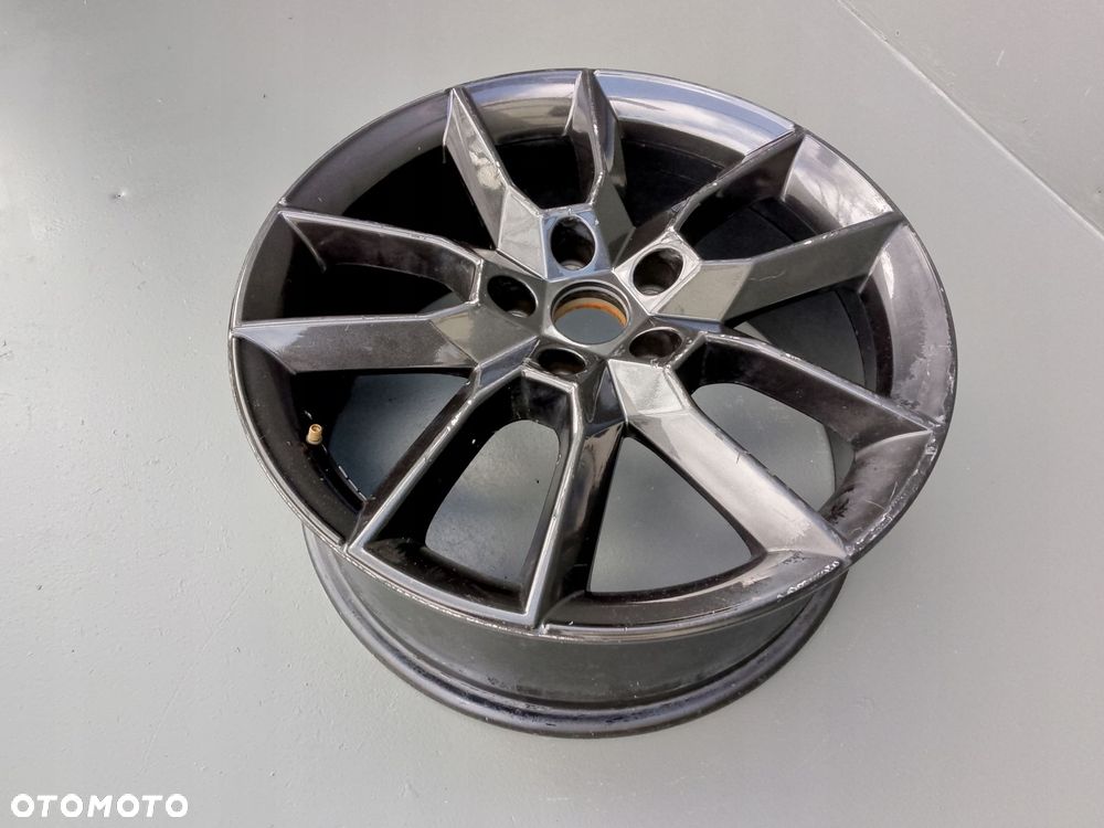 SKODA OCTAVIA RS III 2013- 5E 7,5X18 ET51 FELGA ALUMINIOWA 5E0601025 = - 14
