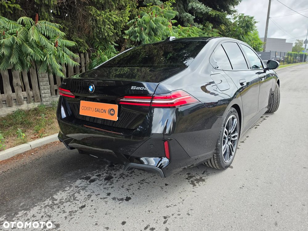 BMW Seria 5 520d mHEV M Sport - 10