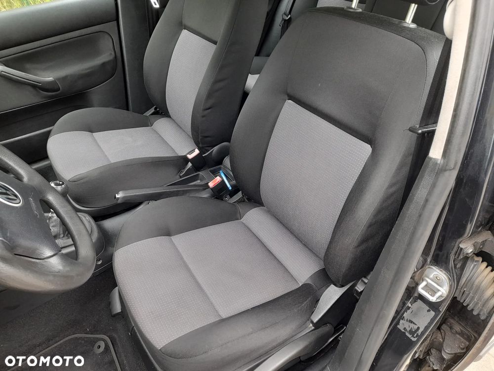 Volkswagen Golf - 13