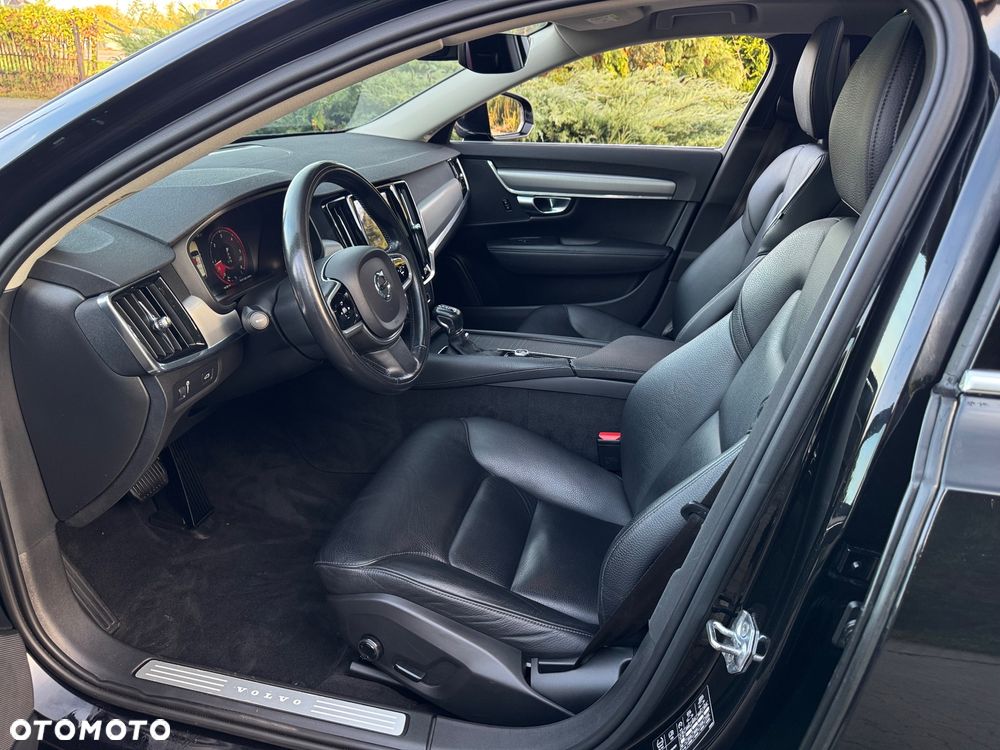 Volvo V90 D3 Geartronic Momentum Pro - 6