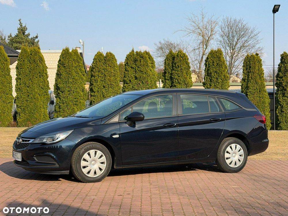 Opel Astra 1.6 CDTI Enjoy - 13