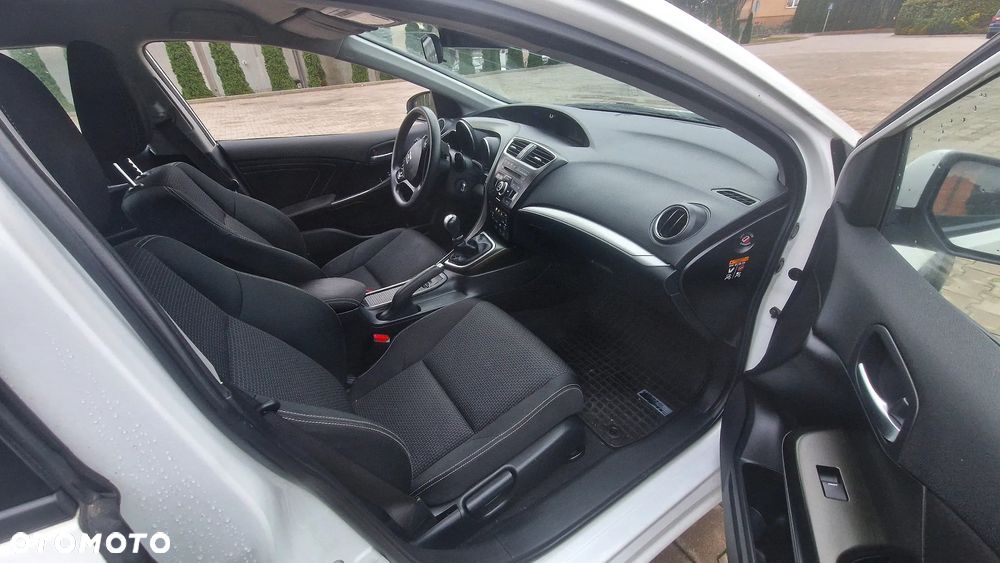 Honda Civic 1.8 Elegance (ADAS) - 16