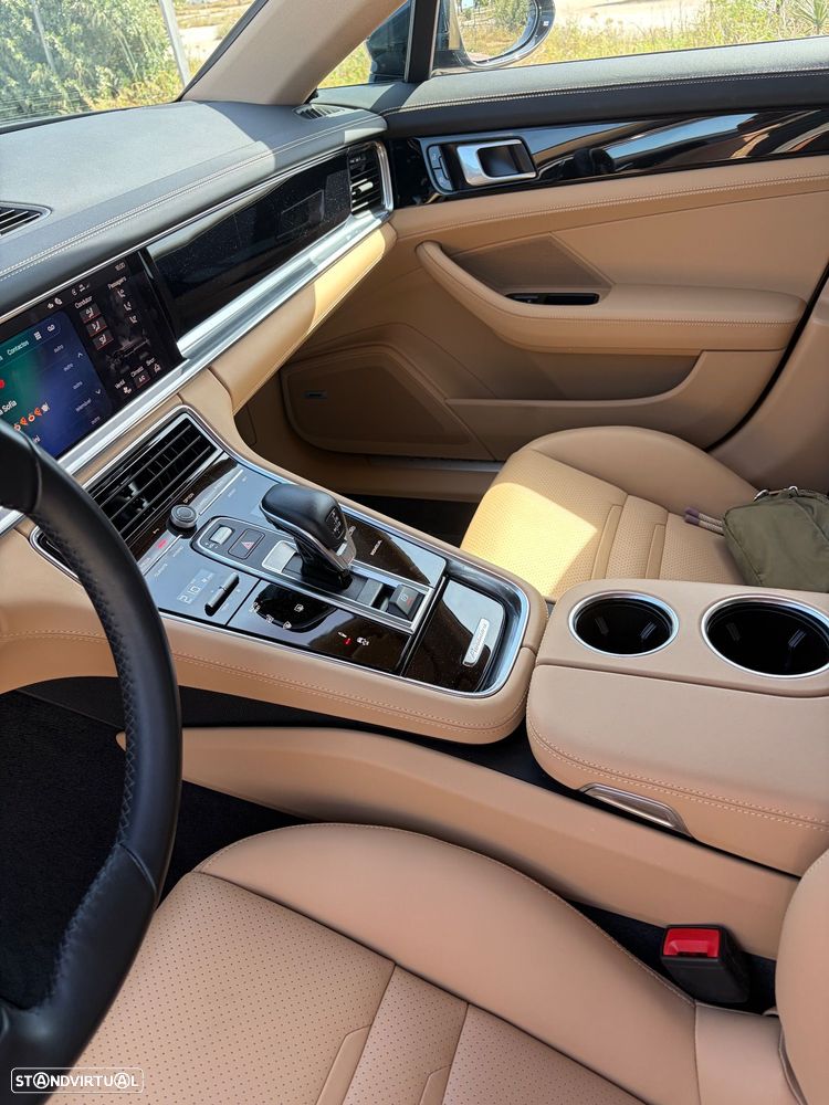 Porsche Panamera - 19