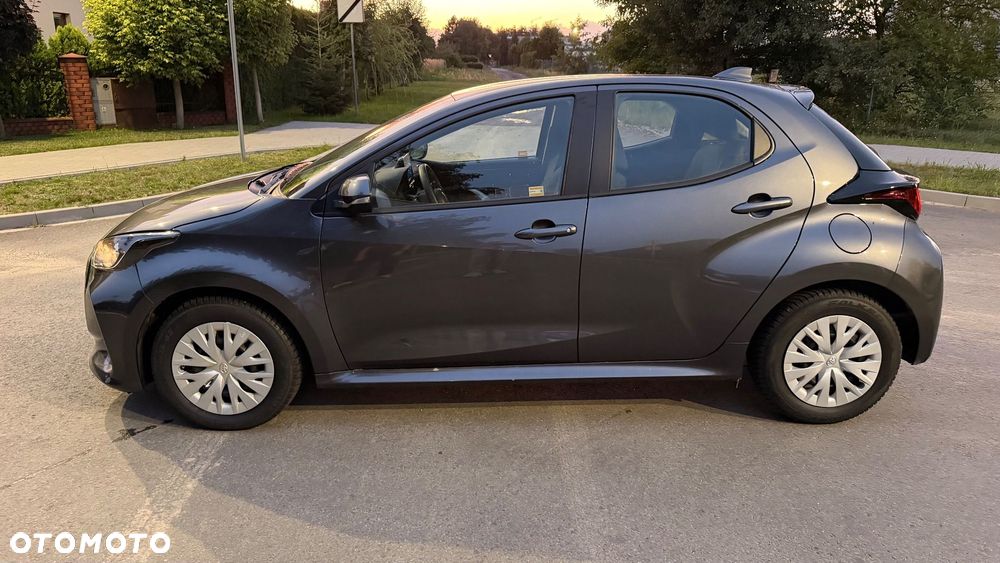 Toyota Yaris - 2