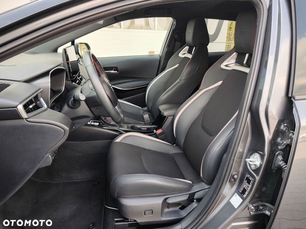 Toyota Corolla 1.8 Hybrid GR Sport - 9