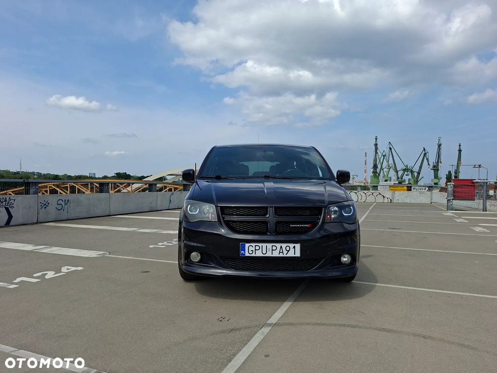 Dodge Grand Caravan 3.6 R/T - 4