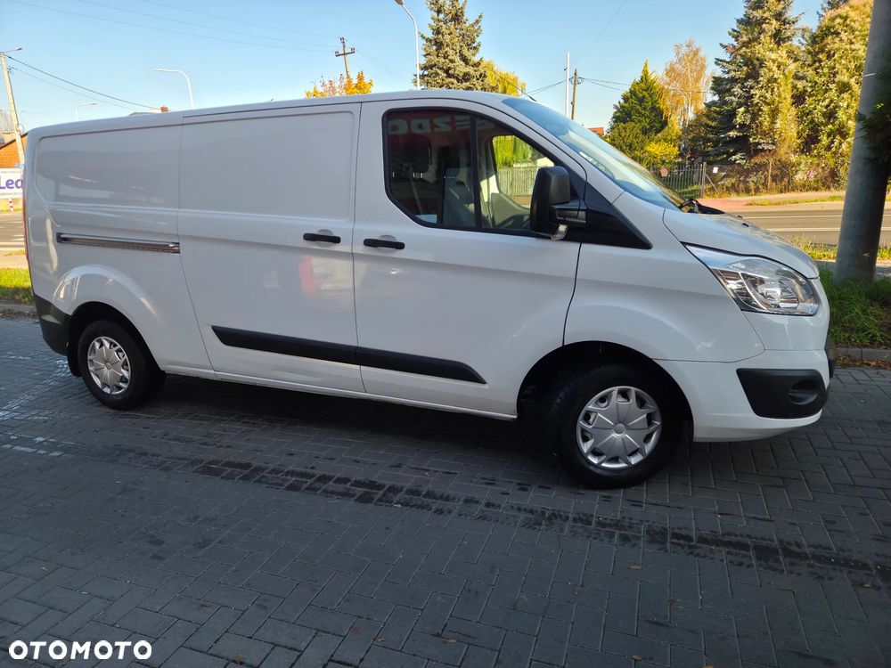 Ford Transit Custom - 19