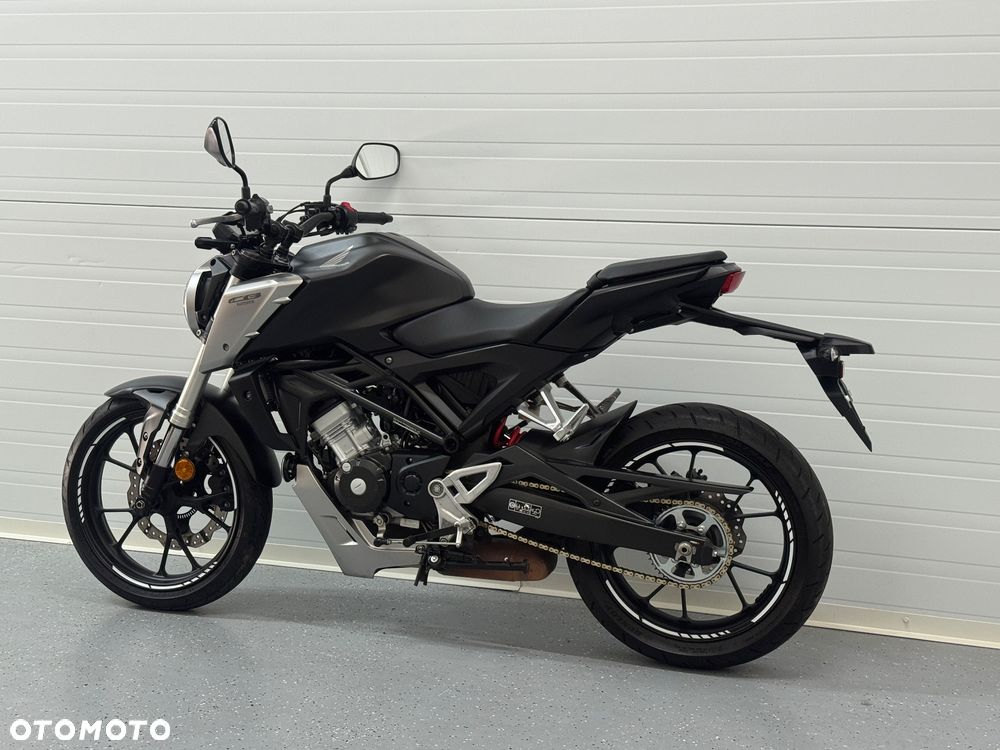 Honda CB - 19