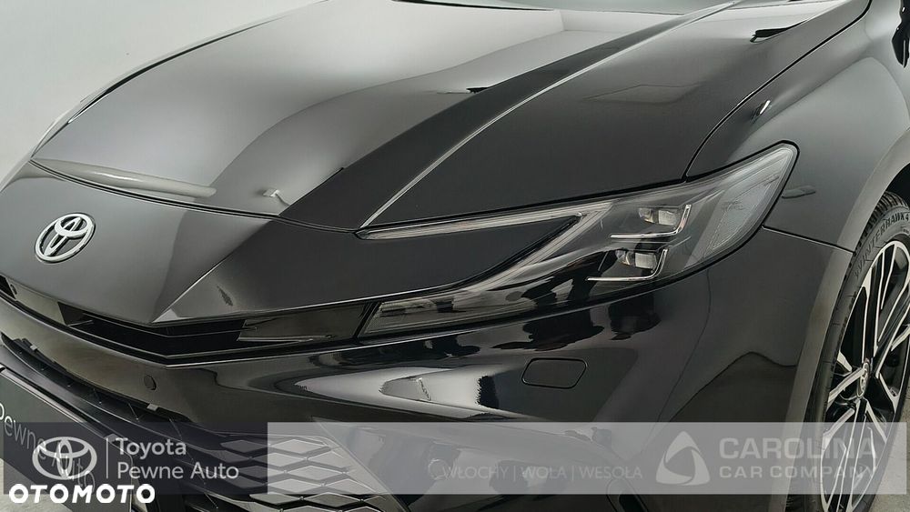 Toyota Camry - 31