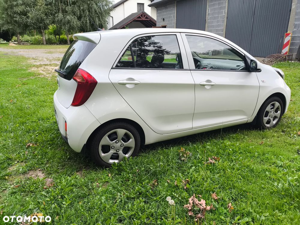 Kia Picanto - 8
