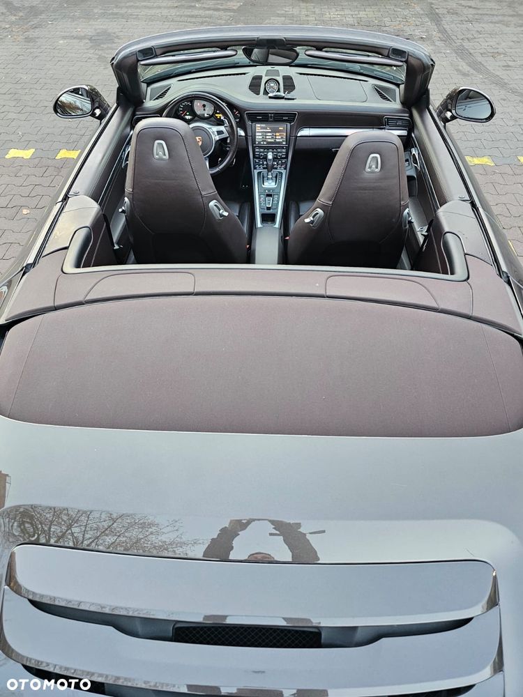 Porsche 911 Carrera 4S PDK - 5