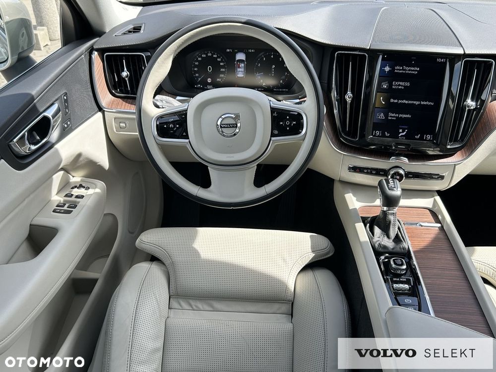 Volvo XC 60 - 33