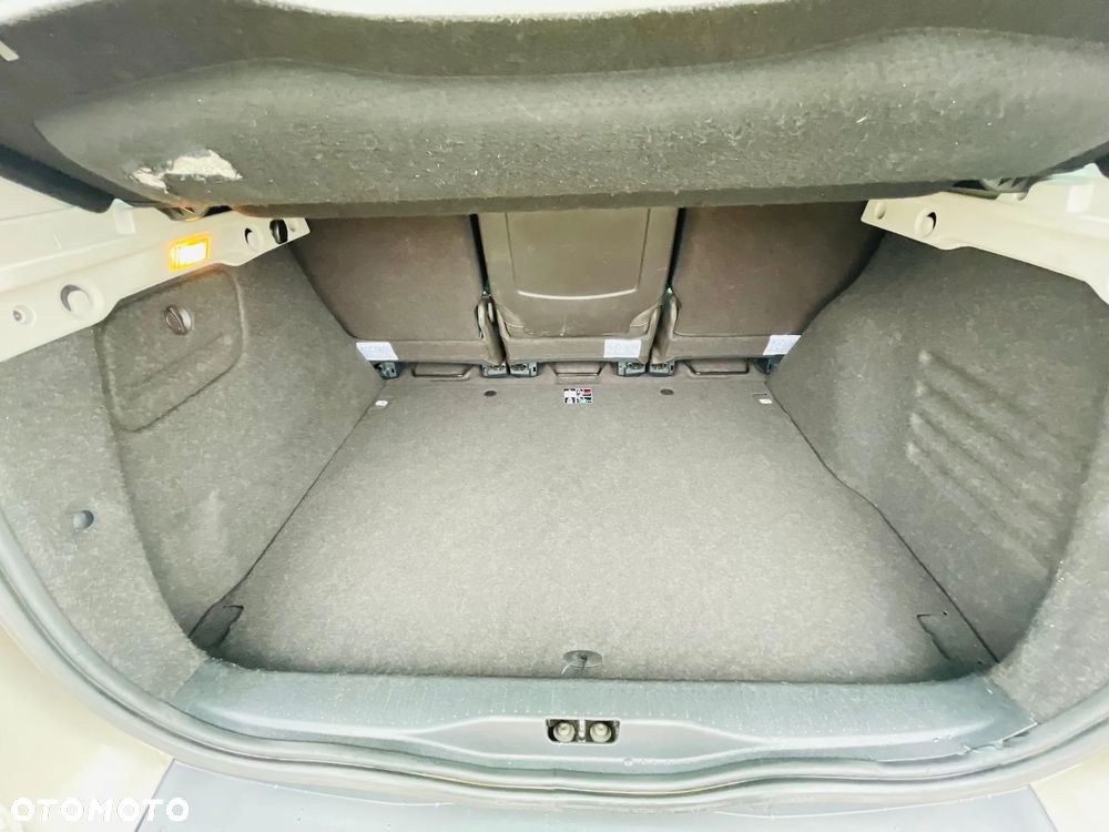 Renault Scenic 2.0 16V 140 CVT Luxe - 24