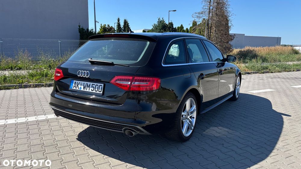 Audi A4 Avant 3.0 TDI DPF multitronic S line Sportpaket - 12