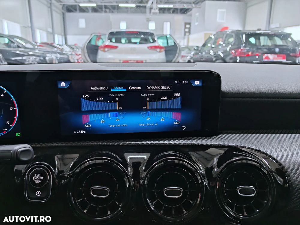 Mercedes-Benz A 180 d Sedan 7G-DCT - 17