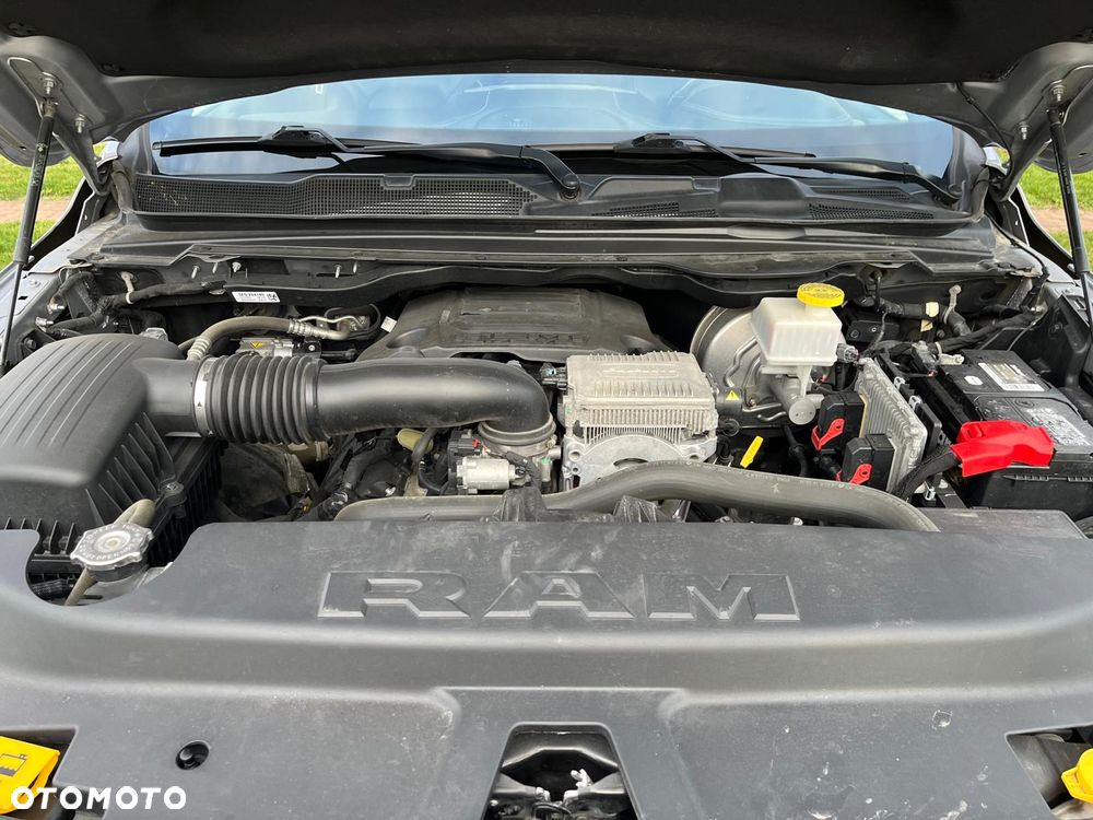 RAM 1500 - 19