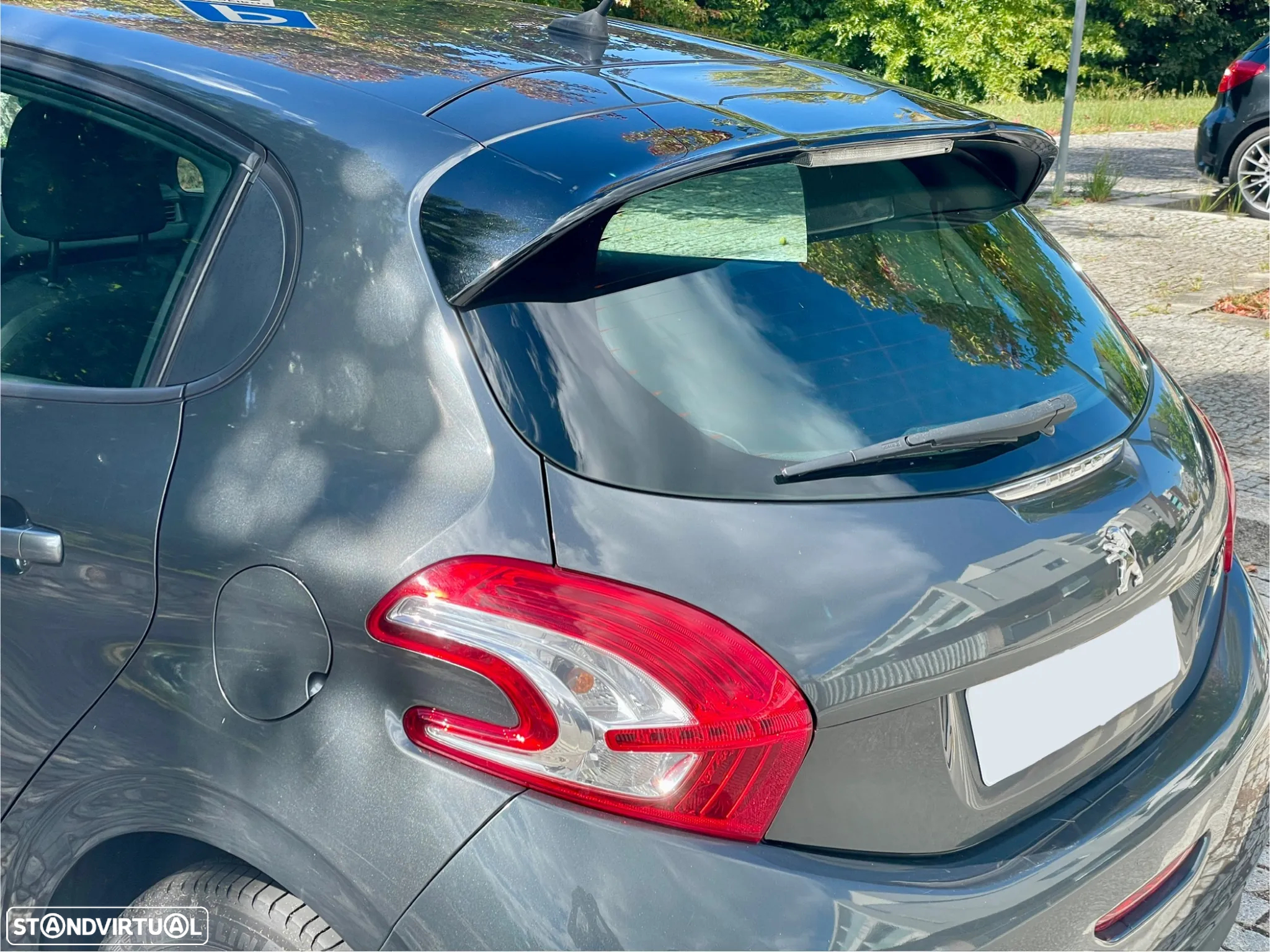 Peugeot 208 e-HDi 68 EGS5 Stop&Start Active - 12