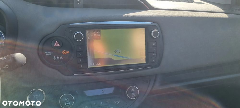 Toyota Yaris 1.5 VVT-i Comfort - 8