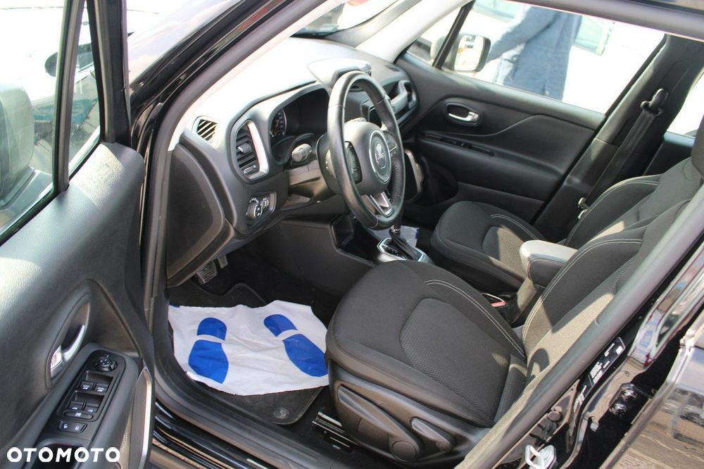Jeep Renegade - 19