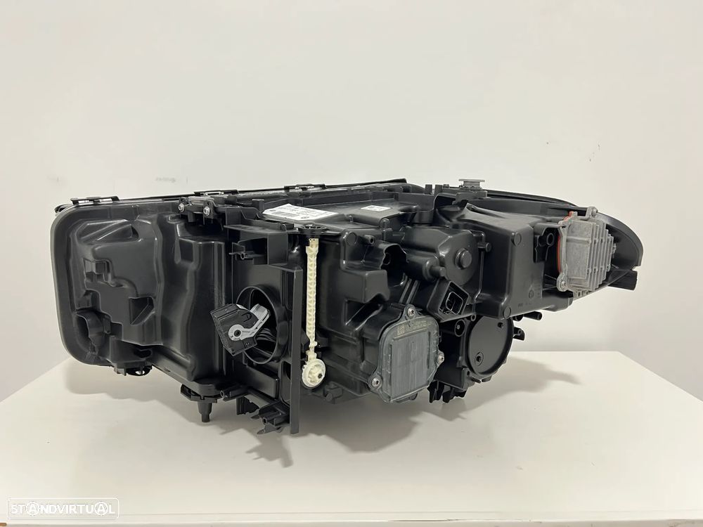 Farol Otica BMW Serie 5 G30/G31 LCI LED Original Direito - 4