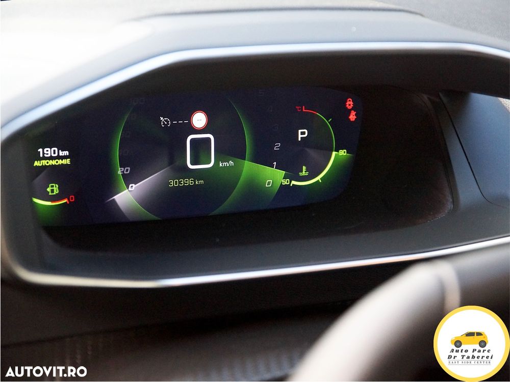 Peugeot 208 PureTech 100 EAT8 Allure Pack - 32