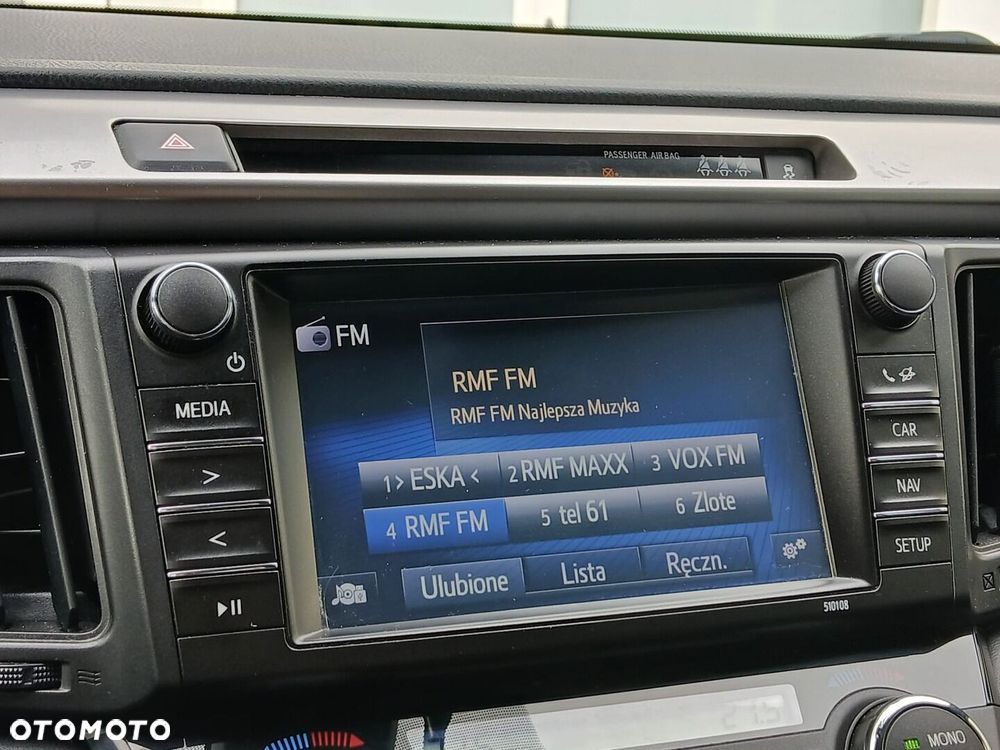 Toyota RAV4 Hybrid Premium 4x2 - 20